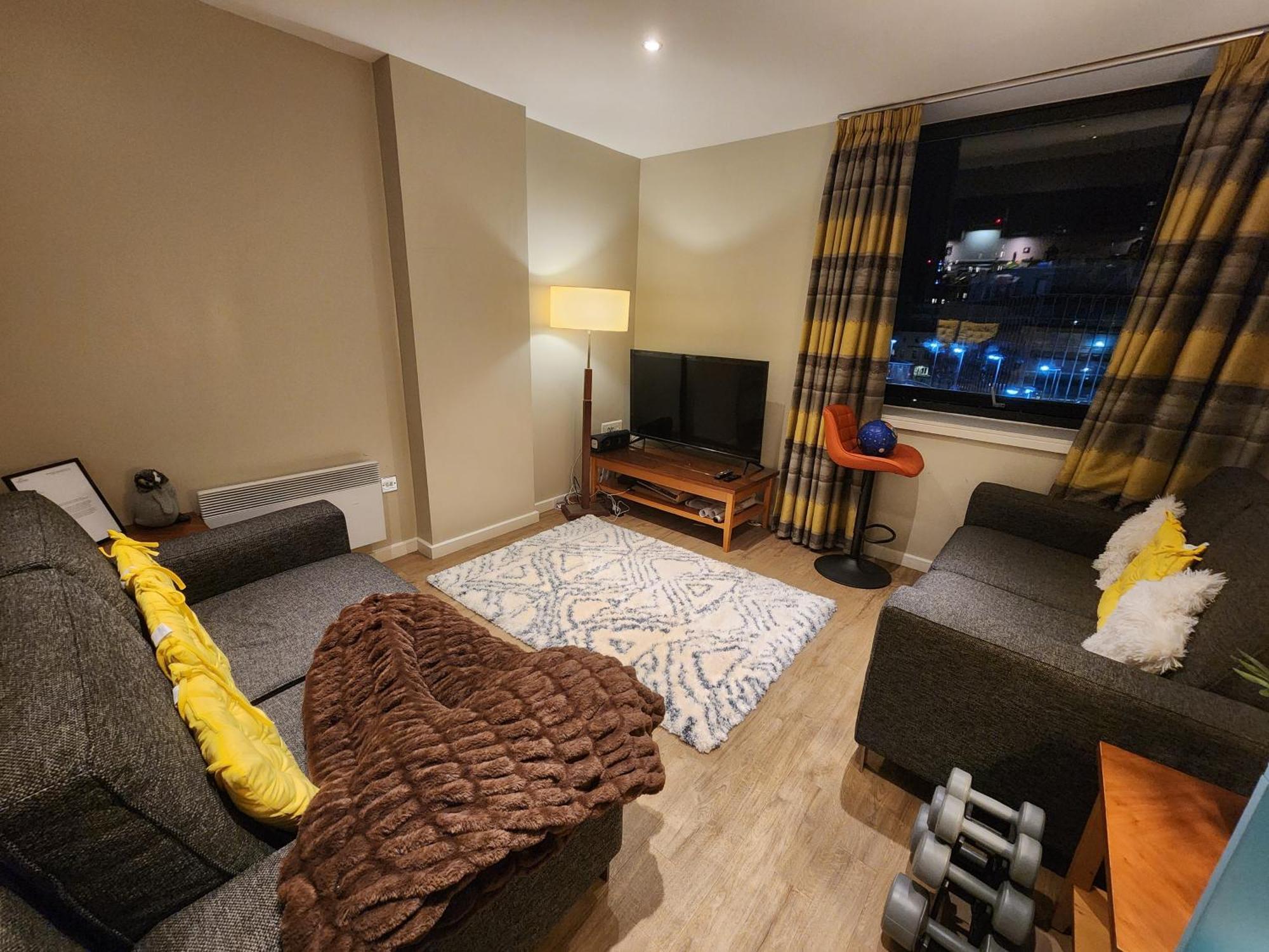 Ferienwohnung Joyful Abode - Live In The Heart Of Manchester Exterior foto
